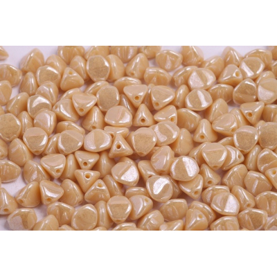 Korálky pohanka 550 (7 mm)