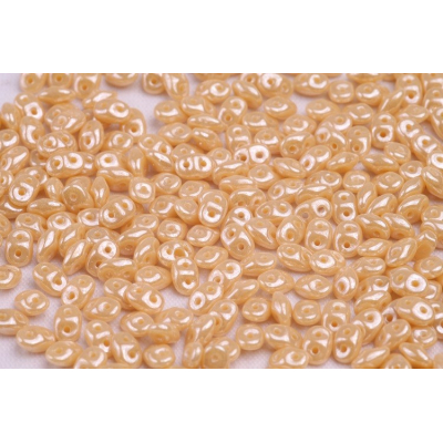 Matubo™ Superduo č. 69