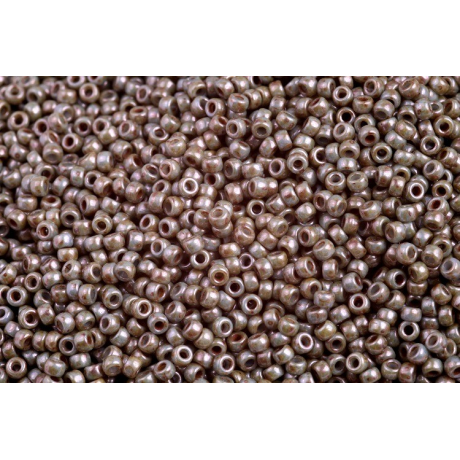 MATUBO ROUND 11/0  N. 18 CHALK LAZURE BLUE