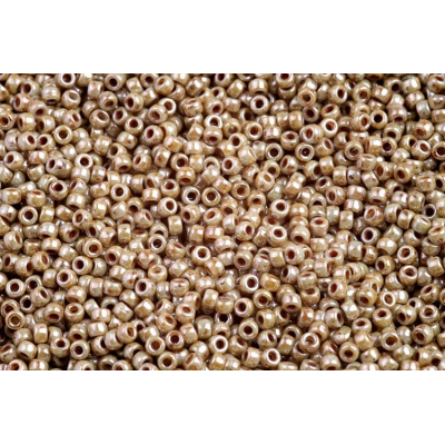 MATUBO ROUND 11/0  N. 27 CHALK GREEN GLAZE