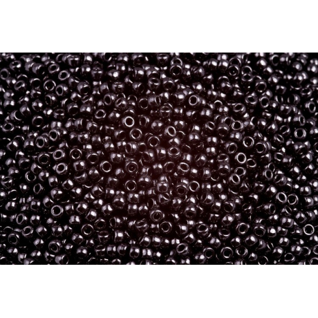 MATUBO ROUND 11/0  N. 28 JET PLATINUM LUSTER