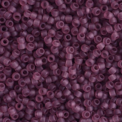 TOHO Round 15/0  N. 768 Transparent-Frosted Med Amethyst