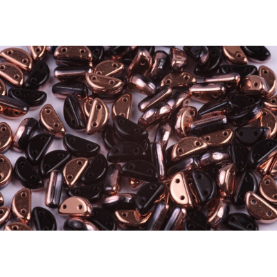 Halfmoon č.38 (8x4mm)