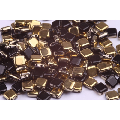 Dvoudírkové čtverečky č. 15 (6x6 mm)