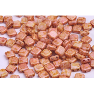 Dvoudírkové čtverečky č. 32 (6x6 mm)