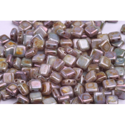 Dvoudírkové čtverečky č. 36 (6x6 mm)