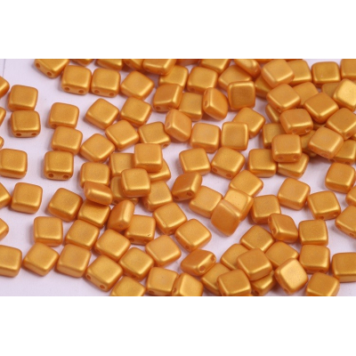 Dvoudírkové čtverečky č. 96 (6x6 mm)