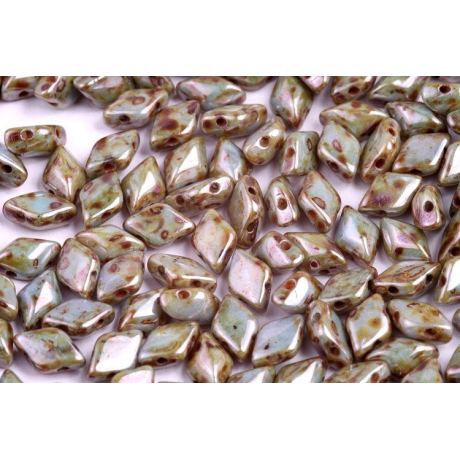 MATUBO GEMDUO  c. 370 CHALK BLUE GLAZE