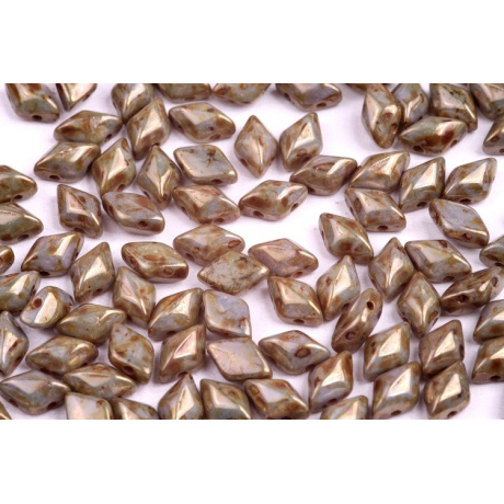 MATUBO GEMDUO  c. 371 CHALK COPPER GLAZE