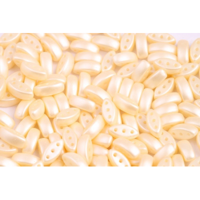 Cali korálky č.47 (3x8mm)