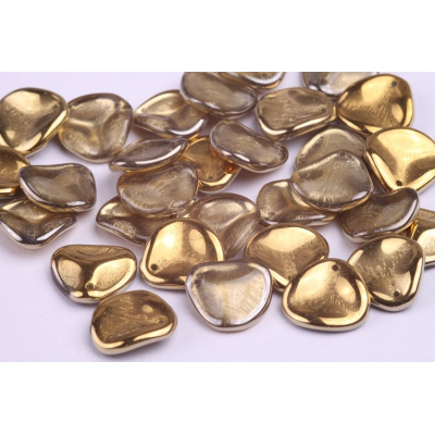 Rose Petal č. 33 (14x13 mm)