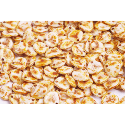 Rose Petal č. 40 (8x7mm)