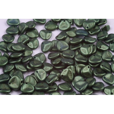 Rose Petal č. 68 (8x7mm)