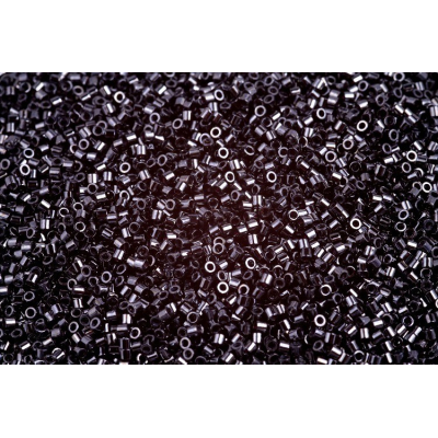 MIYUKI Delica 15/0 - č.300