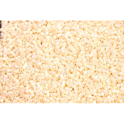 MIYUKI Delica 15/0 - č.330