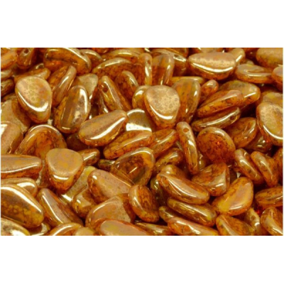 Lístek sasanky 8x11mm č. 41