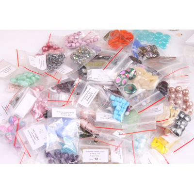 Náhodný mix skleněných korálků 500g