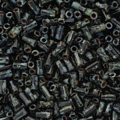 TOHO - Bugles 3mm č. 1410