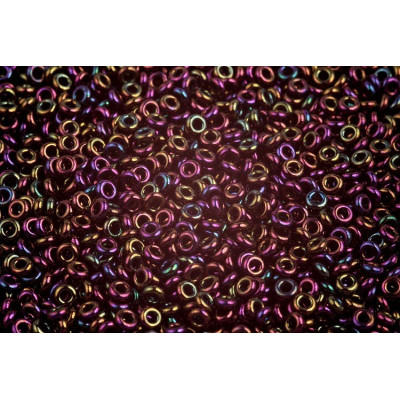 TOHO - Demi Round 8/0 č. 313