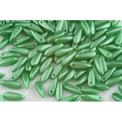 Koralky - jazýčky č. 2420 (10x3 mm)