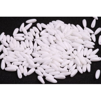 Koralky - jazýčky č. 61 (11x3 mm)