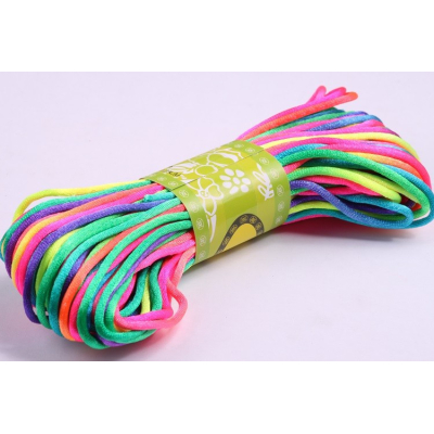 Šňůrka saténová č.153 (2mm)