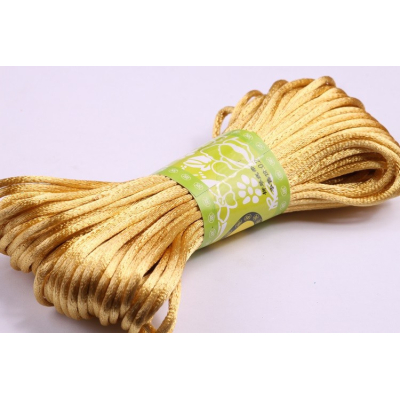 Šňůrka saténová č.172 (2mm)