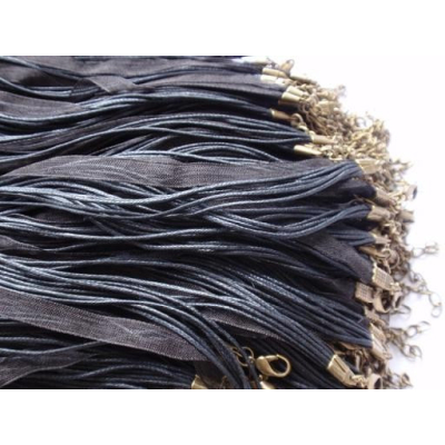 Šňůrka na krk s šifonem černá