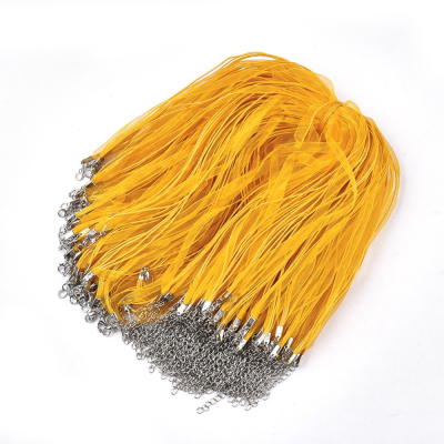 Šňůrka na krk s šifonem č. 24