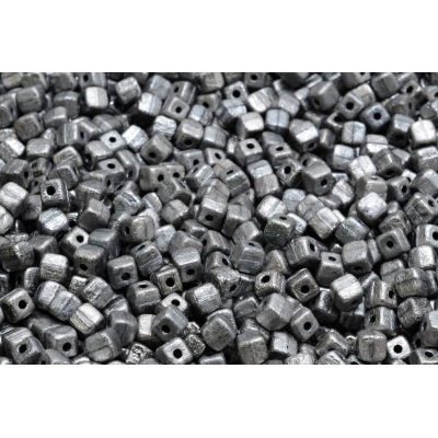 Korálky cube č. 29 (4x4mm)