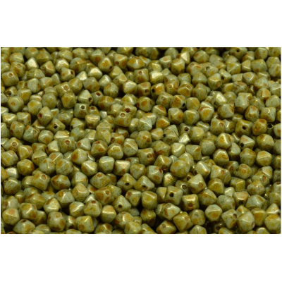 Korálky Lucerna č. 1870 (4x4mm)