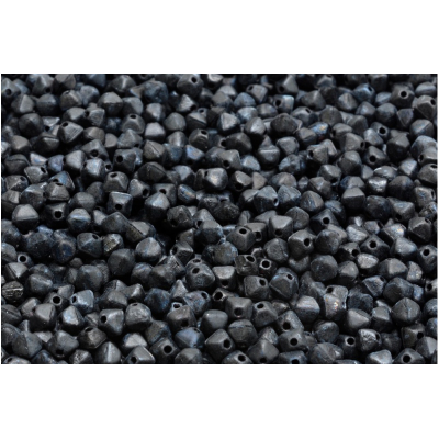 Korálky Lucerna č. 1877 (4x4mm)