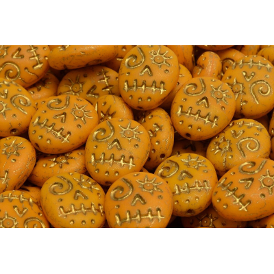 Korálky Maska č. 25 (16x13mm)