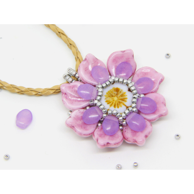 Náhrdelník Peony Petals č.1586 - stavebnice