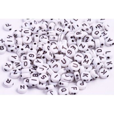 Plastové korálky 19 (7x3 mm)