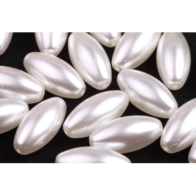 Plastové korálky 120 (21x10 mm)