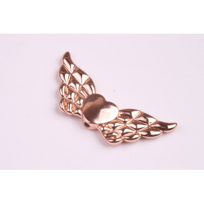 Kov 696 (42x18x2 mm)