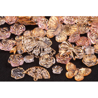 Plastové korálky MIX č.4