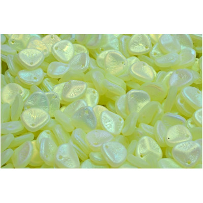 Rose Petal č. 99  (8x7mm)