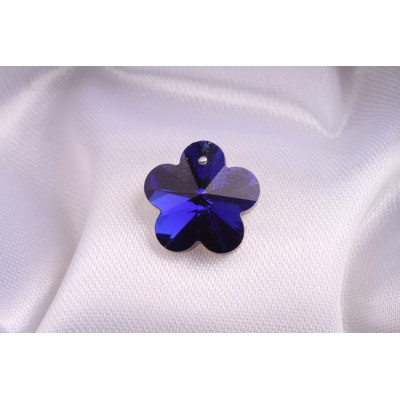 Přívěsek sklo č.18 (15mm)