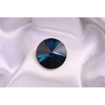 Skleněný šaton 18mm - č.115