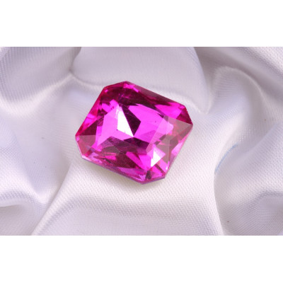 Skleněný šaton 23x23mm - č.210