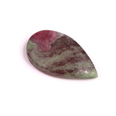 Kabošon Ruby Zoisite č.657 (39x22mm)