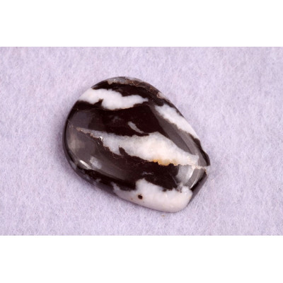 Kabošon Buffalo Jasper č.1883 (34x26x6mm)