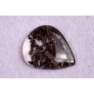 Kabošon Buffalo Jasper č.1903 (34x29x5mm)