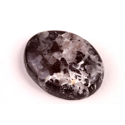 Kabošon Black Baffalo č.4434 (30x22x7mm)