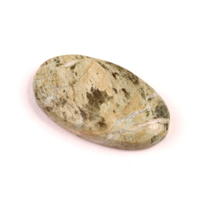 Kabošon Diopside  č.4625 (36x21x7mm)