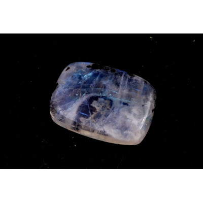 Kabošon Moonstone č.2436 (24x17x5mm)