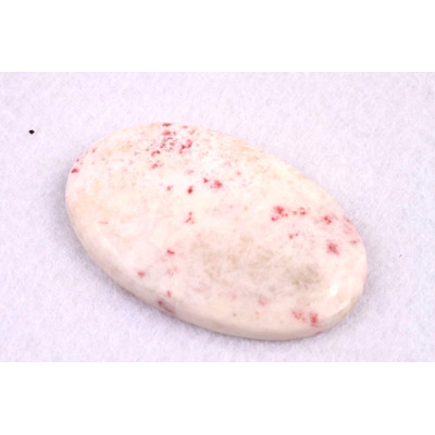 Kabošon Cinnabar č.5017 (36x22x5mm)