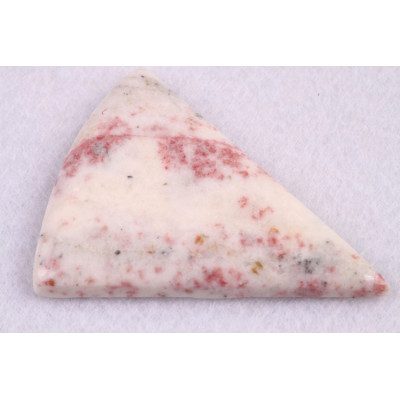 Kabošon Cinnabar č.5013 (40x30x5mm)